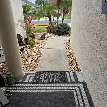 Ruskin Fl Private 2 Bdrm 1 Bath Suite Common Areas Shared With Host And Cat Εξωτερικό φωτογραφία
